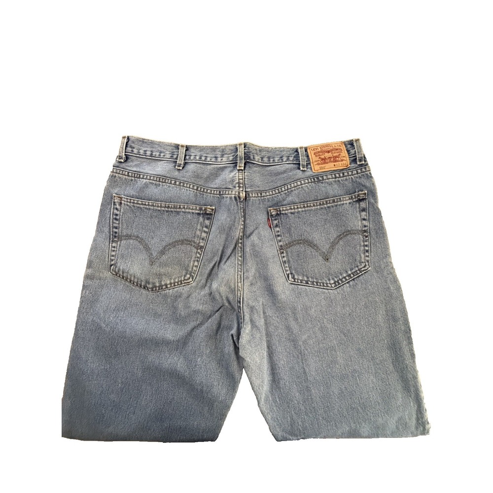 Levi's Men's 560 Loose Fit Tapered Leg Jeans Light Wash Denim W38/L34 - Picture 3 of 8